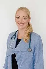 Portrait of Dr Michelle Waterham